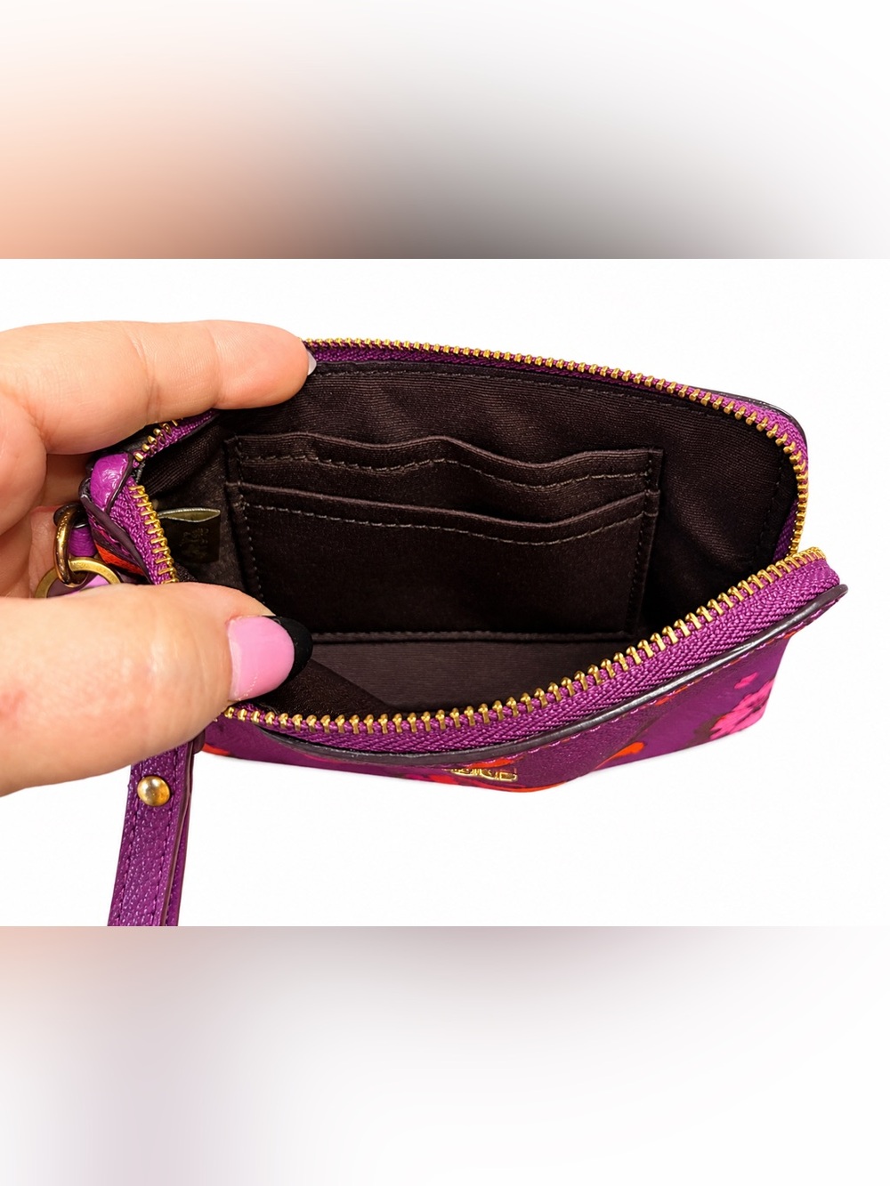 NEW Coach Purple Floral Wristlet - Picture 3 of 3